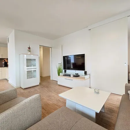 Strandvillen - Mit 1 Schlafzimmer Und Balkon Dr-421 Binz